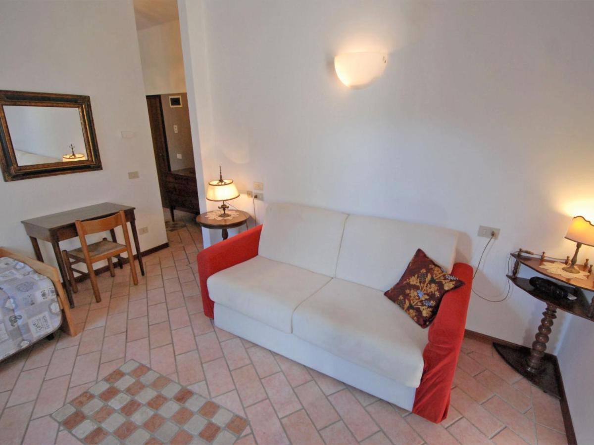 Appartement Barbaria De Le Tole By Interhome